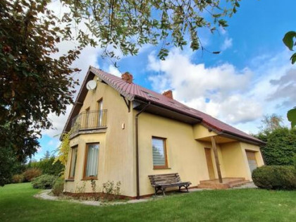 Dom Niekłonice gm. Świeszyno