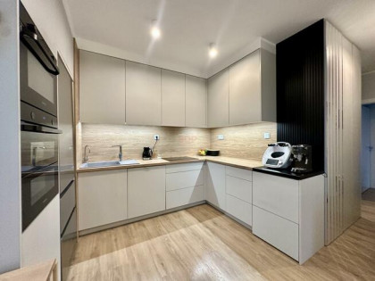 Mieszkanie Warszawa Włochy, Przy Torach