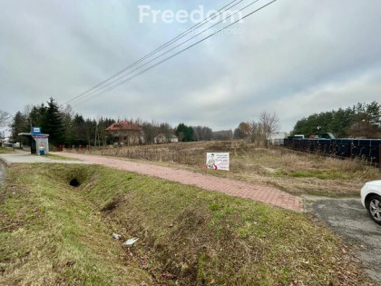 Na sprzedaż działka budowlano-inwestycyjna