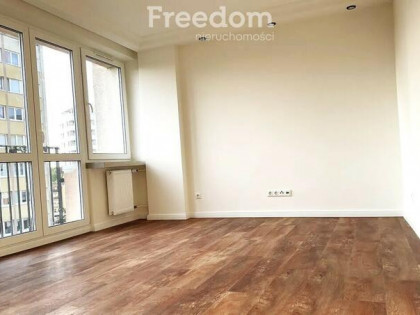 Słoneczne 2 pokoje. na sprzedaż do umeblowania.