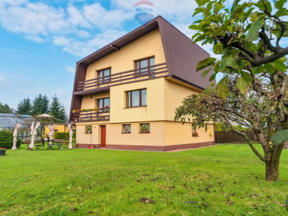 Dom na dużej działce w Jaworzu