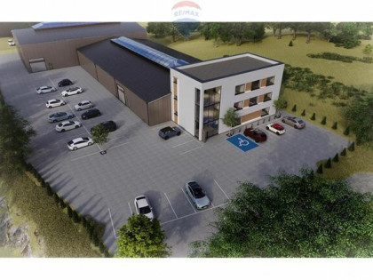 Działka, pozwolenie na 2 hale i biurowiec