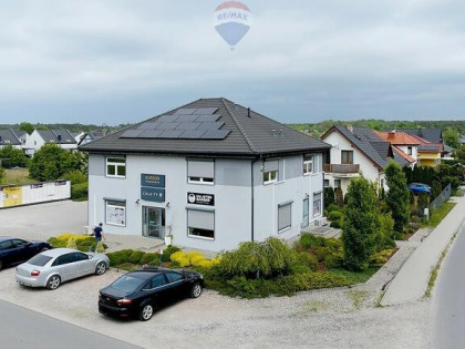 Ekonomiczny dom + usługi, świetna lokalizacja