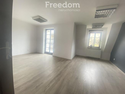 Lokale biurowe w ścisłym centrum Jeleniej Góry!