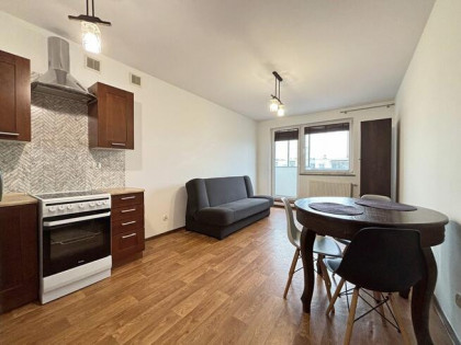 Jasne 2 pok. z balkonem / Internet w cenie / od zaraz