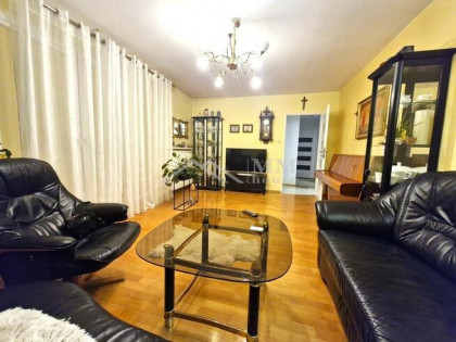 Przestronne 3-pokojowe mieszkanie  do zamieszkania