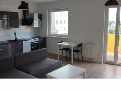 Wynajmę mieszkanie Września ul. Słowackiego 66