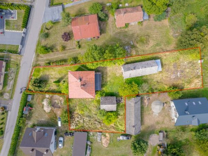 Słoneczny dom położony w spokojnej okolicy - Narol