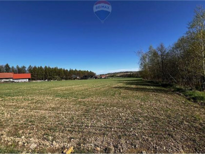 Działka rolna w Pogórzu z potencjałem