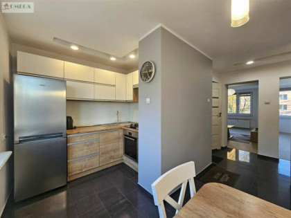 2pokoje po remoncie oddzielna kuchnia wyposażone