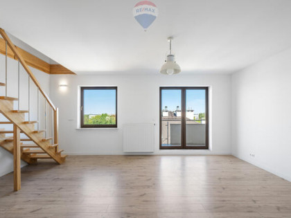 CICHE, DWUPOZIOMOWE – 25 MINUT OD PAŁACU KULTURY