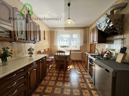 Dom Narkowy gm. Subkowy, Generała Jarosława Dąbrowskiego