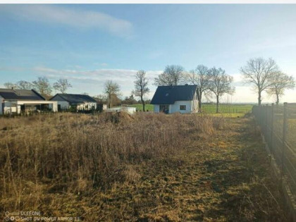 Sprzedam działkę budowlaną w Szydłowie