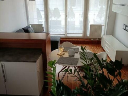 Sprzedam mieszkanie z pięknym tarasem!