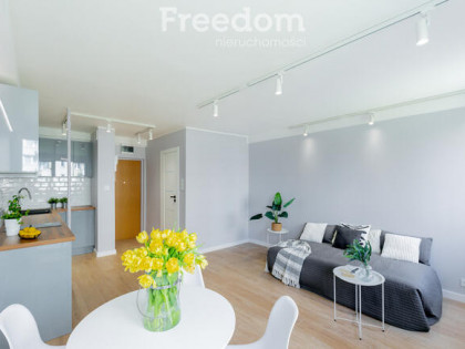 Nowoczesna kawalerka po generalnym remoncie