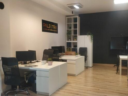 Wynajmę biuro -ul.Armii Krajowej 8C-Budynek AB