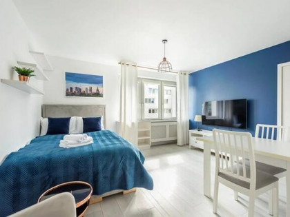 *Nowoczesna kawalerka w centrum - Złota 60