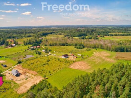 Działka z wydanymi warunkami zabudowy.