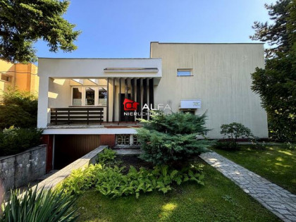 Dom Świdnica, Centrum