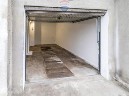 Garaż 21 m² z kanałem i prądem, blisko centrum