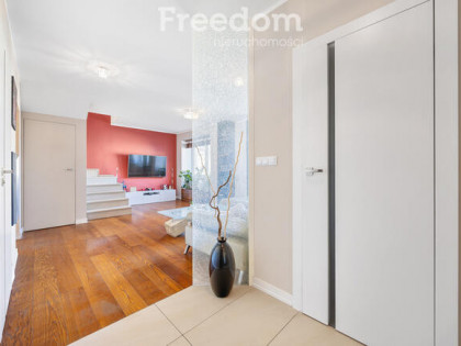 Dwupoziomowe mieszkanie w doskonałej lokalizacji