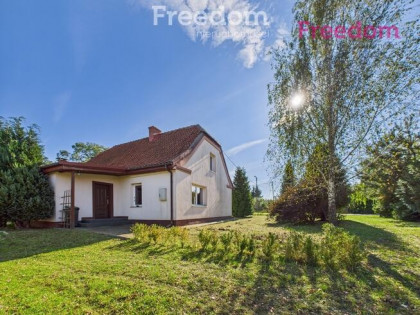 Siedlisko na Warmii ze stawem