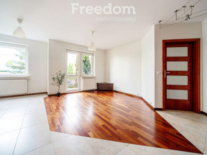 Na wynajem 3 pokoje w centrum Piaseczna