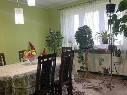 Dom w centrum: 240 m², Fotowoltaika.