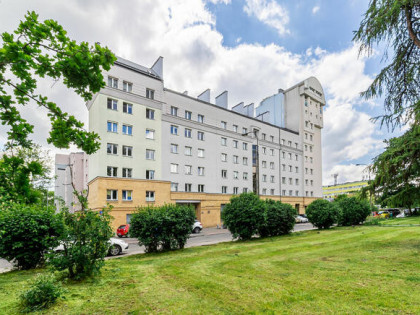 Trzypokojowe mieszkanie na Mokotowie (Sadyba)