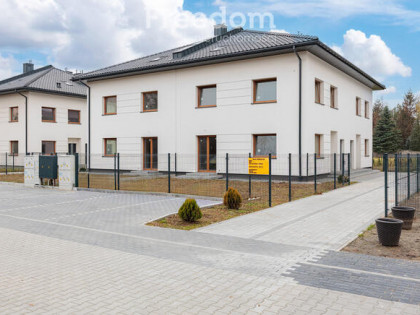 Dom mieszkanie, Kaputy koło Ożarowa Mazowieckiego