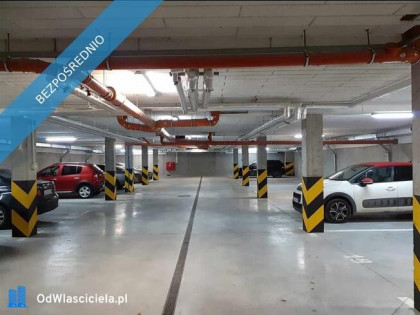 Miejsce postojowe w garażowcu n. Cukrownia.