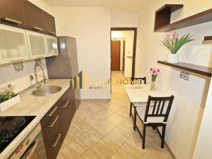 RONDO WIATRACZNA- UMEBLOWANE- DO CENTRUM 20 MINUT