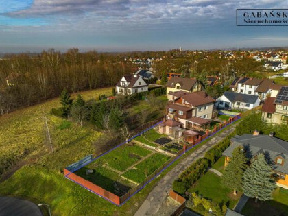 Dom Tarnów Krzyż, Górna