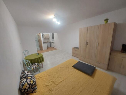 Kawalerka z ogrodkiem w Gdyni