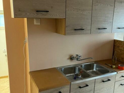 1 pok+aneks, 16 m2, po remoncie- umowa na czas nieokreślony