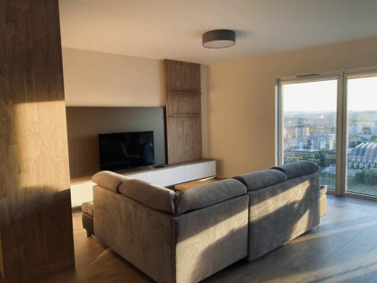 Nowoczesny apartament z pięknym widokiem na 21 piętrze