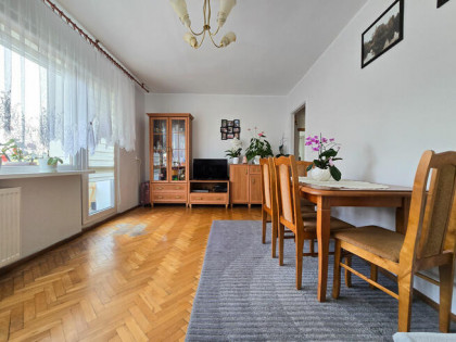 NOWA CENA! Sławno - 2 pokoje z loggią w bloku!