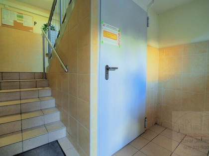 Bezpieczne, ciche, zadbane 2 pokojowe blisko Aqark