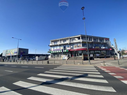 Doskonała lokalizacja obok McDonald’s  parter