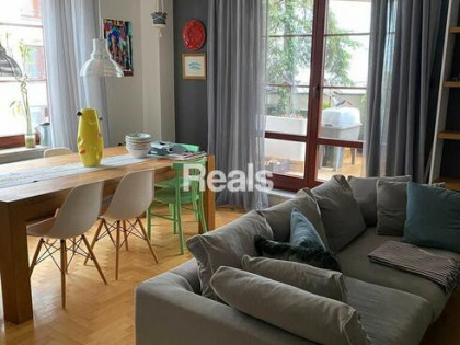 Z dużym tarasem, 2 łazienki, metro!