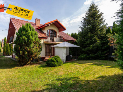 Dom Rząska gm. Zabierzów, Półkole