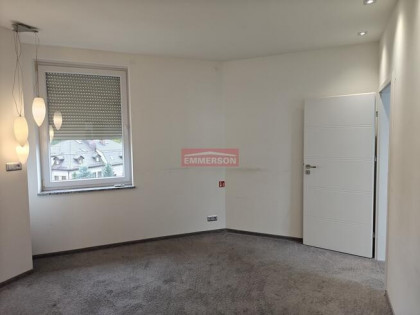 Lokal biurowy. Rejon ulicy Kobierzyńskiej.