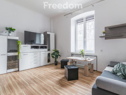 Klimatyczna kawalerka w Konstancinie-Jeziornie