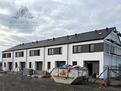 DOM szereg SKRAJNY 103,02m na działce 321m2m2, Iwiny Siechnice