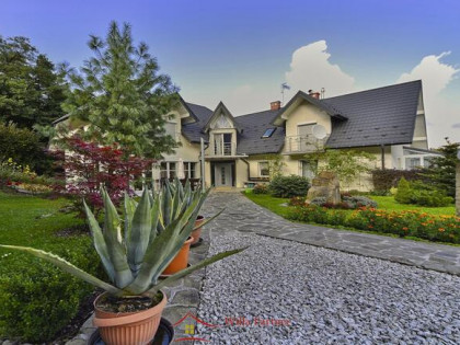 Bochnia, Dom, Rezydencja z pięknym ogrodem, działka 0,5ha