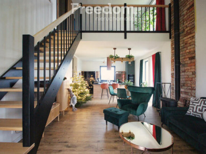 Komfortowy dom z garażem w Krępsku, gmina Goleniów