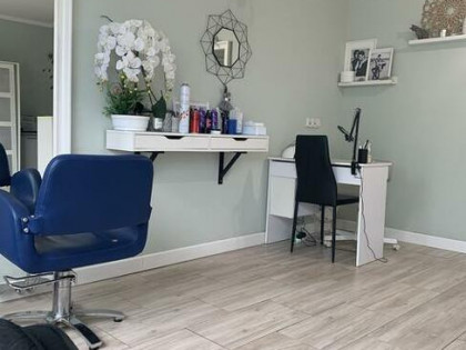 Wynajmę stanowisko manicure