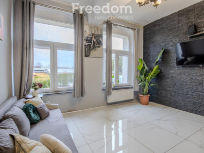 Bez czynszowe mieszkanie z ogrodem 68m po podłodze