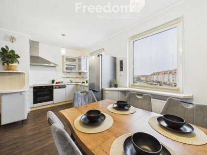 Mieszkanie 2-3 pokoje, Jarocka 76, 60,9 m2