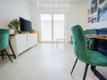 Nowoczesne 2 pokoje z dużą loggią Korfantego 39m2